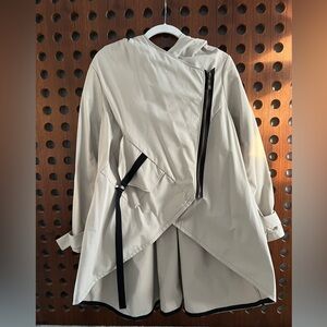 WOMENSON // SZ S. Asymmetrical Jacket/Raincoat. Hooded.